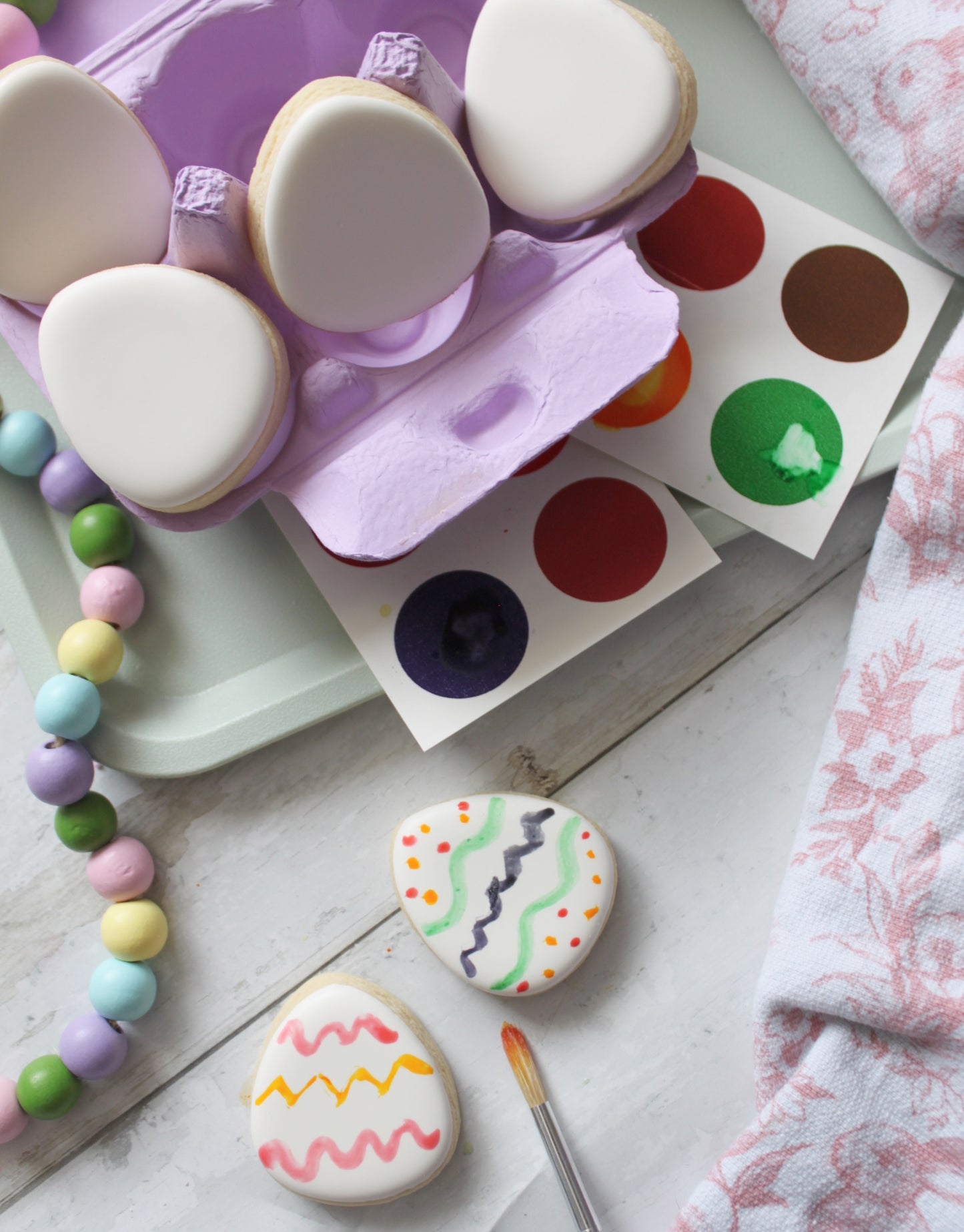 Paint Your Own Mini Egg Carton